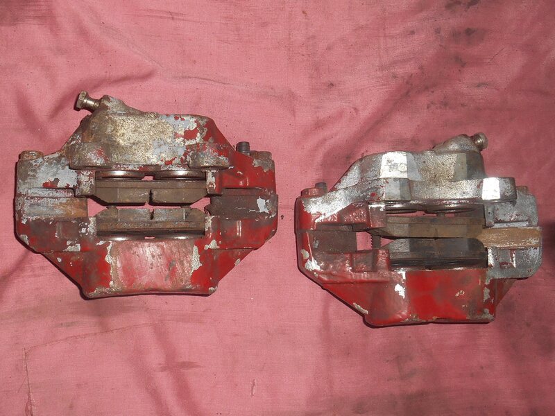 Land Rover Defender/Discovery Brake Calipers & Pads