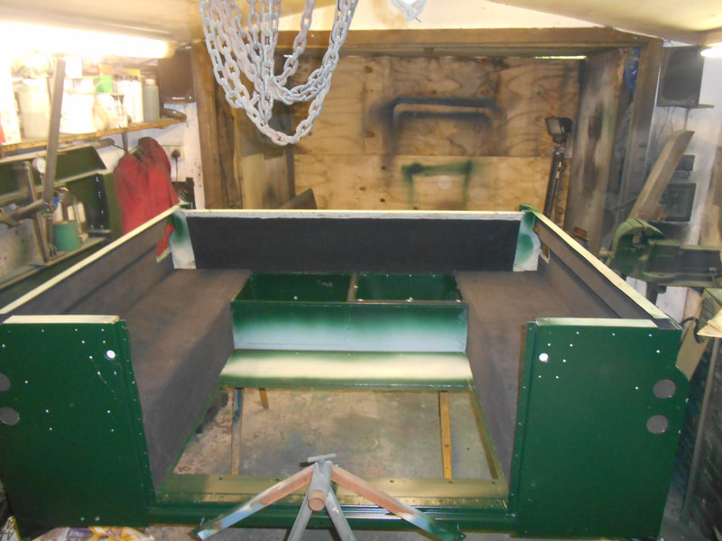 Land Rover Series 2 Tub sides carpeted.